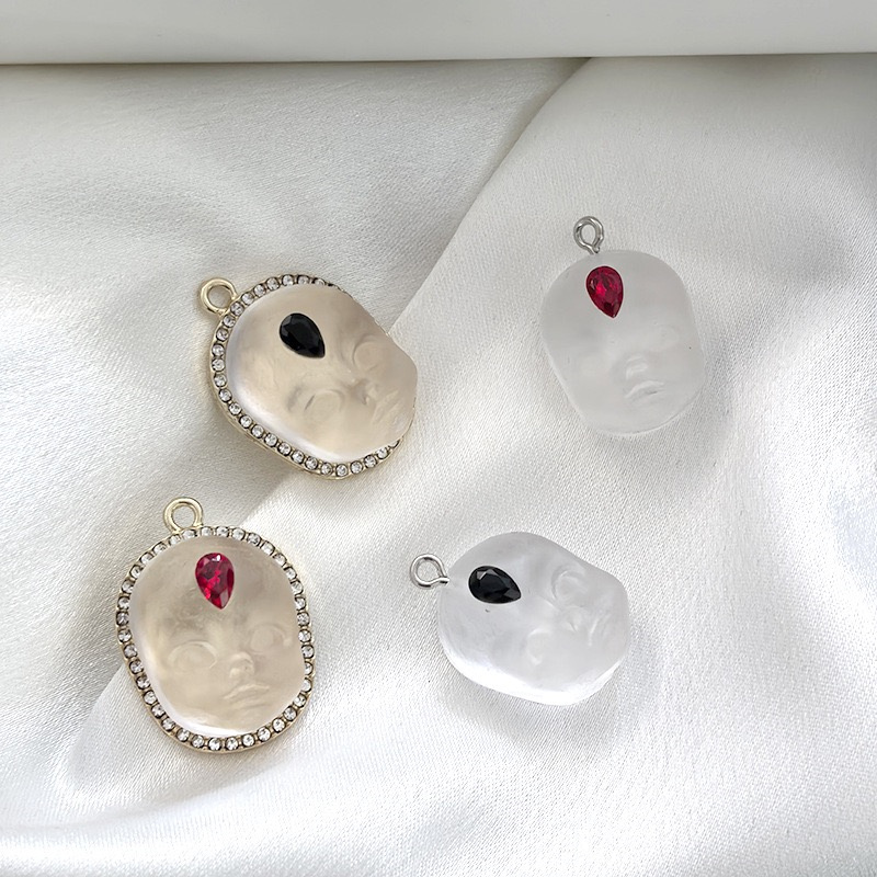 Men Accessories Locket - 새로 도착한 40개/묶음 만화 아기 얼굴