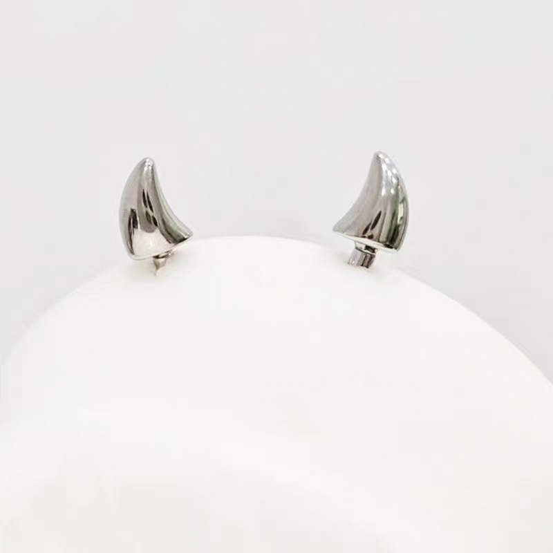 핫세일 귀여운 악마 뿔 피어싱 귀걸이 여성 남성 고딕  - Men Accessories Sale 리뷰 및 가격