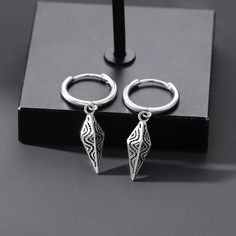 빈티지 기하학 패턴 콘 귀 버클 소년 쥬얼리 남자를위한 - Men'S Accessories Drop Shipping 리뷰 및 가격