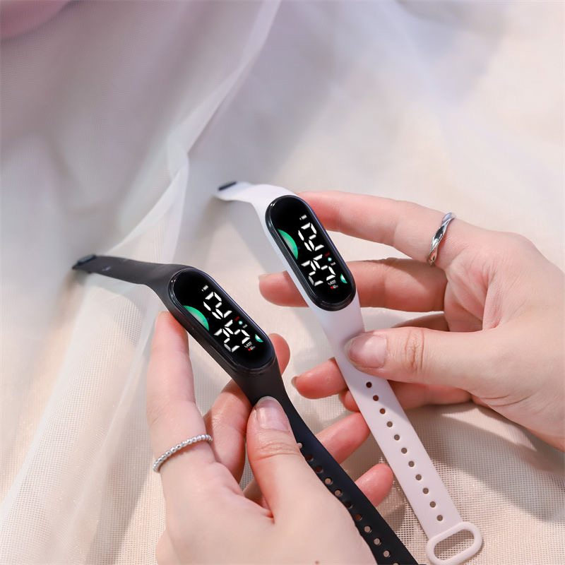 LED 방수 어린이 시계, 터치 컨트롤 LED 디스플레 - Men'S Accessories Display 리뷰 및 가격